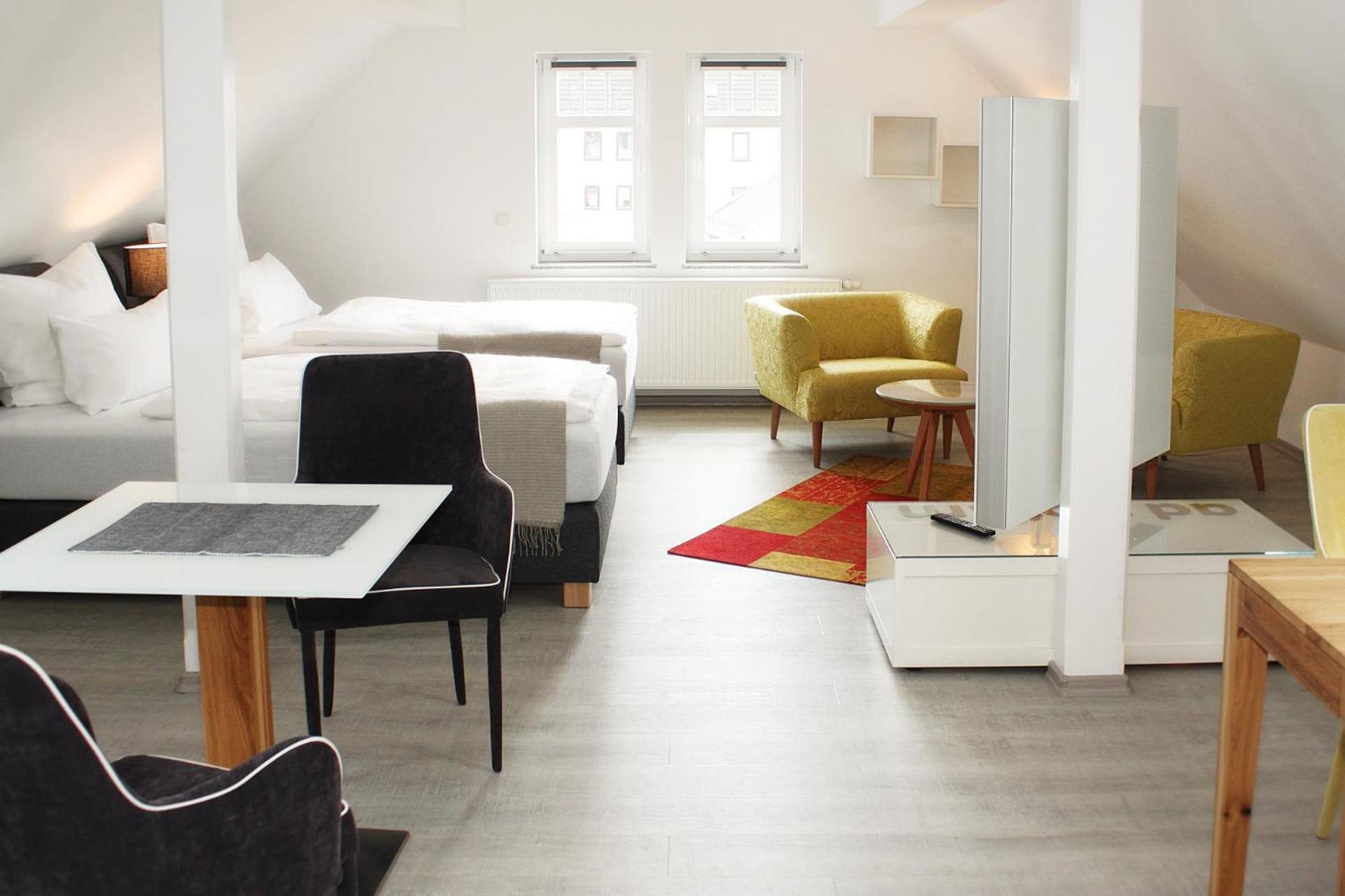 Apartments Im Chateau D'Esprit Hoehr-Grenzhausen Ngoại thất bức ảnh